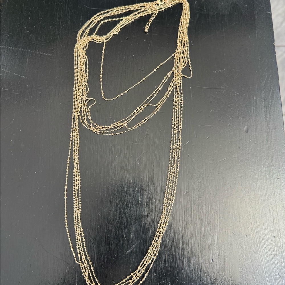 Elegant Gold Necklace